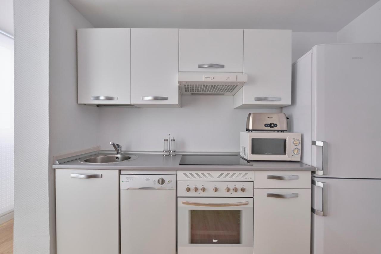 Apartamentosensol มาดริด ภายนอก รูปภาพ