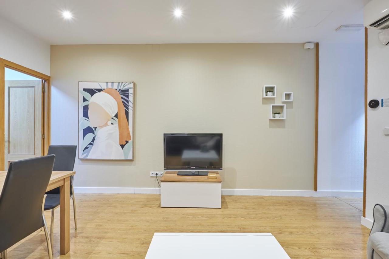 Apartamentosensol มาดริด ภายนอก รูปภาพ