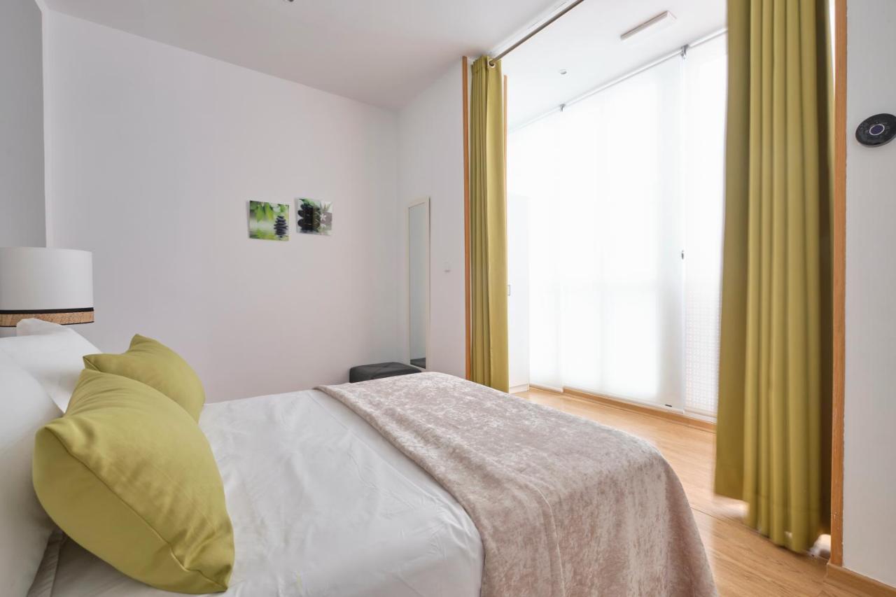 Apartamentosensol มาดริด ภายนอก รูปภาพ