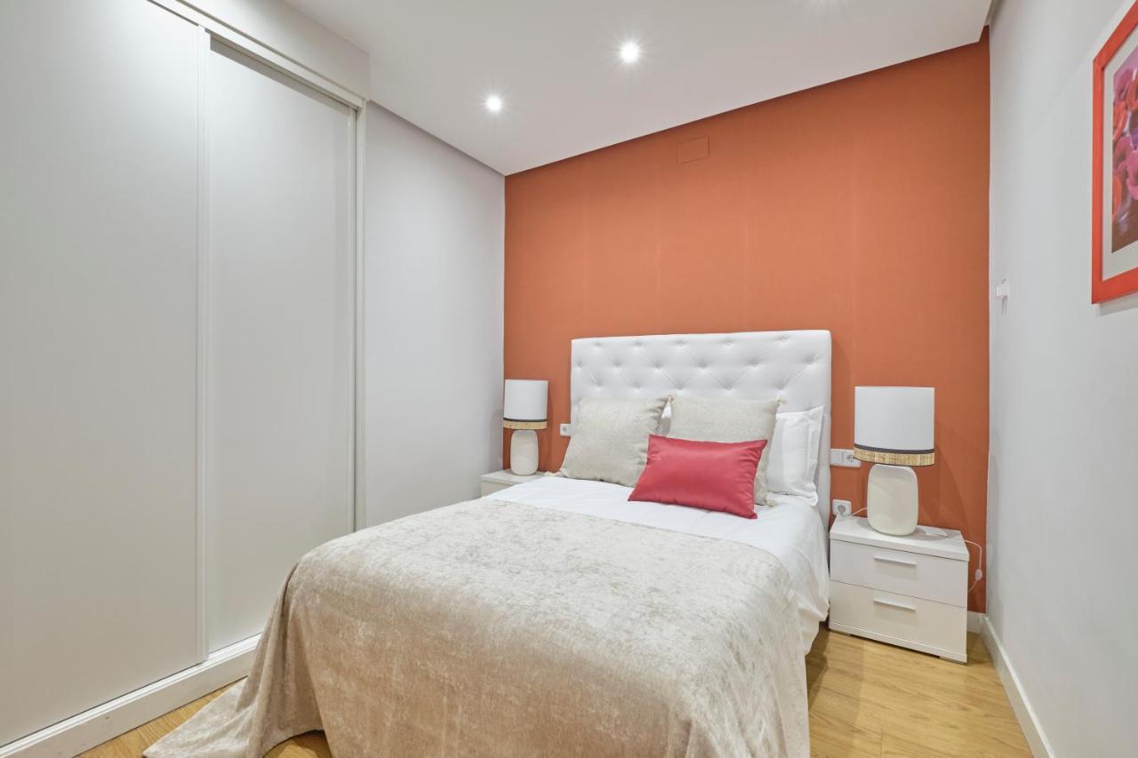 Apartamentosensol มาดริด ภายนอก รูปภาพ